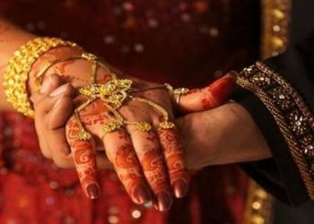 কন্যা হিন্দুঃ মাক-বাপেক মুছলমান