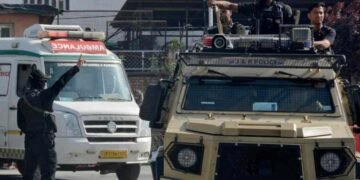 একশ্ব্যন আৰম্ভ…! পহেলগামৰ পৰা ৬০ কিঃমিঃ দূৰৈত কুলগামত চলিছে অভিযান, গভীৰ জংঘলত চলিছে এনকাউণ্টাৰ