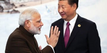 ‘আমি বিচাৰো আৰু বেছি ভাৰতীয় চীনলৈ আহক৷ চীনৰ মুক্ত, নিৰাপদ, প্ৰাণবন্ত সংস্কৃতিৰ সৈতে পৰিচিত হওক!’ ভিছা নীতিত হঠাৎ ভাৰতলৈ চীনৰ কিয় বন্ধুত্বৰ হাত?