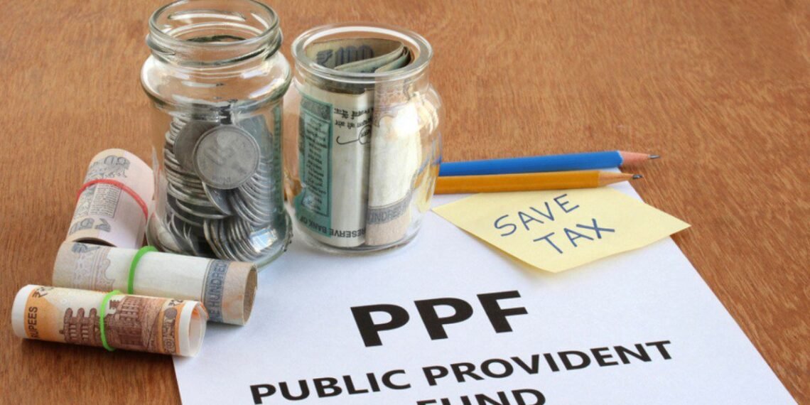 সুদেই পাব ১০ লাখ ৯০ হাজাৰ ৯২৬ টকা৷ বিনিয়োগ কৰক SBIৰ এই নিৰাপদ স্কিমত একেলগে লাভ কৰিব ২৪ লাখ টকা