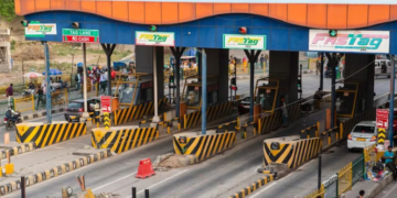 নাথাকিব FASTag চিষ্টেম, ১মে’ৰ পৰা কাৰ্যকৰী হ’ব নতুন নিয়ম৷ বাহনৰ চালকে জানি থওক নতুন নিয়মৰ সবিশেষ