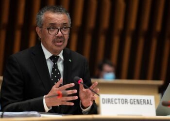 কাইলৈ অথৱা ২০ বছৰৰ পাছতো হ’ব পাৰে…! যিকোনো মুহূৰ্ততেই আহিব পাৰে আন এক মহামাৰী, কভিডৰ ক্ষতস্থান পূৰণ হোৱাৰ পূৰ্বেই আকৌ অশনি সংকেত দিলে WHOয়ে