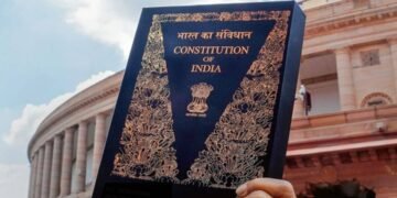 সংবিধানৰ ১৫টা গুৰুত্বপূৰ্ণ ধাৰা, যি প্ৰত্যেক ভাৰতীয়ই জনাটো দৰকাৰ