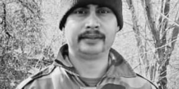 ‘মই মিছনত উলাইছো…!’ বন্ধুৰ সৈতে শেষ কৰা দীনেশৰ, তাৰপিছতেই মৃত্যুসংবাদ, এৰি গ’ল অন্তঃসত্ত্বা পত্নীক