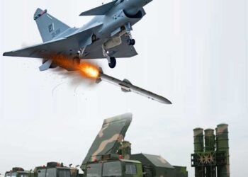 J-10C যুদ্ধবিমান, PL-9 ক্ষেপণাস্ত্ৰ, SQ-16 আকাশ প্ৰতিৰক্ষা ব্যৱস্থা, কি কি চীনা অস্ত্ৰ ব্যৱহাৰ কৰিছে পাক সেনাই?