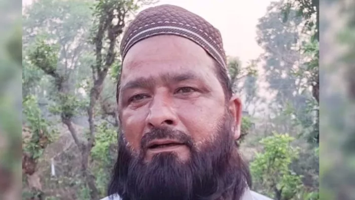 কেনেকৈ কাম কৰে সন্ত্ৰাসবাদী গোষ্ঠীয়ে? কাশ্মীৰত কেনেকৈ নিৰ্মূল কৰিব পাৰিব সন্ত্ৰাসবাদ? প্ৰাক্তন সন্ত্ৰাসবাদী মহম্মদ কালুৱে প্ৰধানমন্ত্ৰীক দিলে বিশেষ পৰামৰ্শ