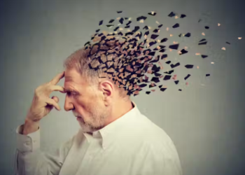 দিগভ্ৰান্ত হয়, সামগ্ৰী কৰোবাত থৈ পাহৰি যায়? সাৱধান, মাৰণৰোগৰ প্ৰাথমিক লক্ষণ এয়া