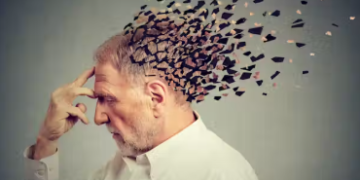 দিগভ্ৰান্ত হয়, সামগ্ৰী কৰোবাত থৈ পাহৰি যায়? সাৱধান, মাৰণৰোগৰ প্ৰাথমিক লক্ষণ এয়া