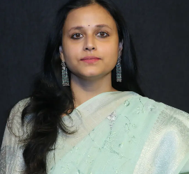 অসমীয়া মাধ্যমত পঢ়িয়েই বিশ্বজয় অসম কন্যাৰ! ভাৰতৰ পৰা Strategic Higher Education Advisory Council ৰ প্ৰথমগৰাকী সদস্য হিচাপে নিযুক্তি লাভ ডঃ উপাসনা মহন্তৰ