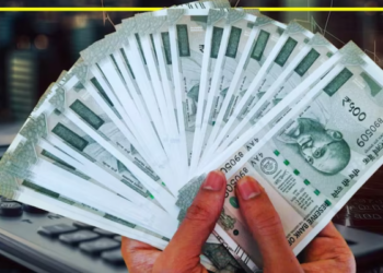 বেংক লকাৰত নগদ টকা ৰাখিব পাৰিনে? লকাৰৰ পৰা মূল্যবান সামগ্ৰী নষ্ট হ’লে বা হেৰালে বেংকে কি ক্ষতিপূৰণ দিয়ে? জানি থওক সবিশেষ তথ্য