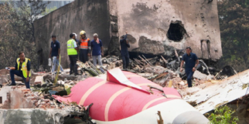 ৭০ ভৰি সোণ, ৮০ হাজাৰ টকা… আহমেদাবাদৰ দুৰ্ঘটনাস্থলত কি কি মূল্যবান সামগ্ৰী উদ্ধাৰ?