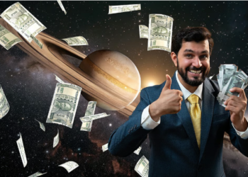 ৩০ বছৰৰ পাছত বিৰল ৰাজযোগ গঠন শনিৰ, এই মাহতেই অৰ্থ সম্পদেৰে ভৰিব ৩ৰাশিৰ জীৱন