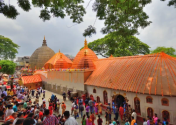জোতা পিন্ধি প্ৰৱেশ নিষেধ, এইবাৰৰ অম্বুবাচীত মোজা পিন্ধি যাত্ৰা কৰিব পাৰিব ভক্তই, অম্বুবাচীক লৈ কি কি নিৰ্দেশনা প্ৰকাশ কৰিলে মন্ত্ৰী ৰণজিৎ কুমাৰ দাসে?