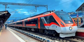 ১ জুলাইৰ পৰা বাঢ়িব ট্ৰেইনৰ ভাড়া! জানি থওক কিমান বাঢ়িব ভাড়া