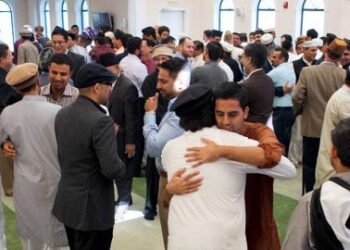 নিজকে মুছলমান দাবী কৰিলেও এইসকল লোকে কোনো কাৰণতে পাতিব নোৱাৰিব ঈদ, ঈদ পালনত নিষেধাজ্ঞা জাৰি কৰিলে শ্বাহবাজ শ্বৰিফৰ চৰকাৰে, নিয়ম ভাঙিলেই ভৰিব মোটা জৰিমনা