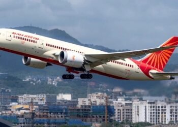 আন্তৰ্জাতিক উৰণক লৈ ডাঙৰ সিদ্ধান্ত এয়াৰ ইণ্ডিয়াৰ, ইতিমধ্যেই মেৰামতিৰ বাবে পঠিওৱা হৈছে ২৬খনকৈ বিমান