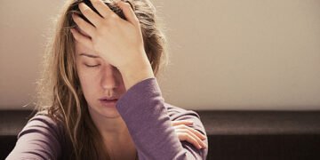 নিশা টোপনি ভাল হ’লেও দিনটো ক্লান্ত অনুভৱেই হৈ থাকে? শৰীৰত কি কি ৰোগে দেখা দিলে ক্লান্তভাৱ আহে?