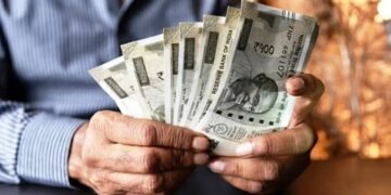 মহিলাৰ নামত ২ বছৰৰ বাবে ২লাখ টকা জমা কৰিলেই কল্পনাতীত ৰিটাৰ্ণ! প’ষ্ট অফিচৰ এই স্কিমৰ বিষয়ে আজিয়েই জানি থওক