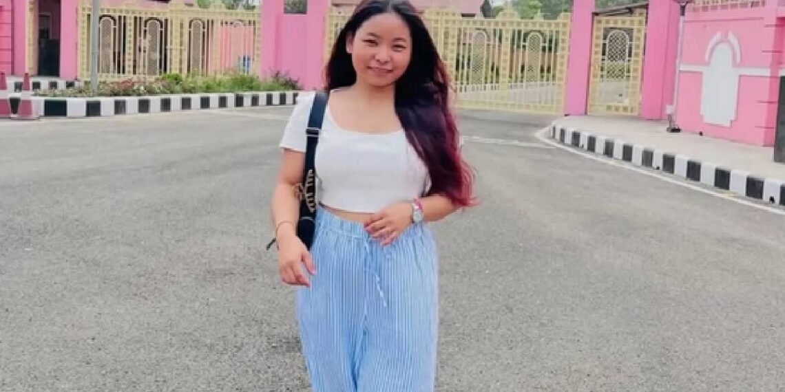 দিল্লীলৈ বিশেষ পৰীক্ষাৰ বাবে গৈছিল, তাৰপিছতেই উত্তৰাখণ্ড ভ্ৰমণ, হঠাৎ নিখোঁজ হোৱাৰ পাছতেই মঙলবাৰে উদ্ধাৰ মৃতদেহ, অসমৰ ৰোশ্মিতাৰ সৈতে কি ঘটিছিল?