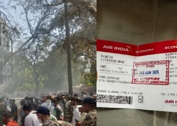 মিৰাকল…অভিশপ্ত বিমান দুৰ্ঘটনাত একমাত্ৰ ৰক্ষা পৰিছে ৰমেশ কুমাৰ বিশ্বাসৰ জীৱন, হাস্পতালৰ পৰা কি জনাইছে ৰমেশে?