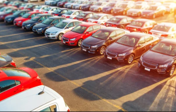 ৮৪ লাখৰ বাহন এতিয়া পাব ২.৫ লাখত! দিল্লীত পানীৰ দৰে বিক্ৰি হৈছে বাহন, নেপথ্যত কি কাৰণ?