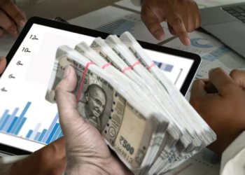 ২২০০ টকাৰ মাহিলী বিনিয়োগত অতিৰিক্ত ২৫০০০ টকা সুদ, কেনেকৈ বিনিয়োগ কৰিব? জানি থওক এই চৰকাৰী প্ৰকল্পৰ সবিশেষ