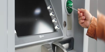 ৰন্ধন গেছৰ দাম, ATMৰ পৰা টকা উঠোৱা, FDৰ হাৰঃ ১ ছেপ্টেম্বৰৰ পৰা ৫টা নতুন নিয়মে আপোনাৰো পকেটত ছাপ পেলাব পাৰে, জানি থওক সবিশেষ