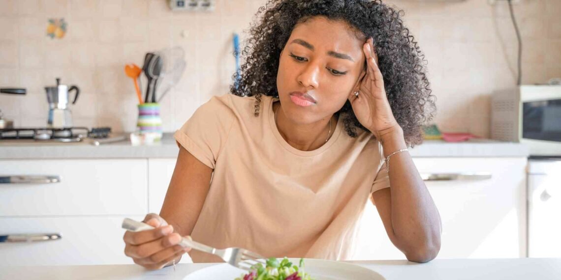 এই ৫ লক্ষণ দেখিলেই বুজিব শৰীৰত প্ৰটিনৰ অভাৱ হৈছে! দেৰী নকৰি চিকিৎসকৰ পৰামৰ্শ লওক অন্যথা ভূগিব এইসমূহ সমস্যাত