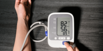 নিম্ন ৰক্তচাপো বিপজ্জনক, ৰক্তচাপ হঠাৎ কমি গলে কি কি কৰিব?