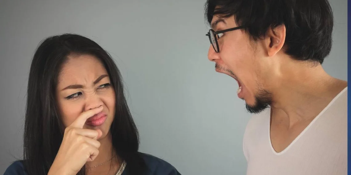 মুখৰ দুৰ্গন্ধৰ বাবে কথা ক’বলৈকো লাজ পায়! মাউথফ্রেছনাৰৰ ওপৰত ভৰসা এৰক, খাদ্যভাষ সলনি কৰি খাদ্য তালিকাত ৰাখক এইকেইবিধ খাদ্য