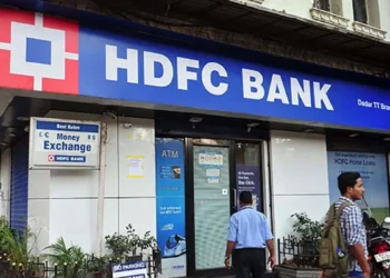 নগদ লেনদেনৰ পৰা চেক বহী, HDFC বেংকৰ কেইবাটাও নিয়ম সলনি, জানি থওক সবিশেষ সালসলনিৰ তথ্য