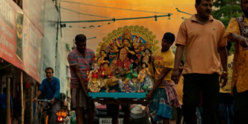 এই বছৰ মা দুৰ্গাৰ অহা-যোৱা বাহন কি? শুভ অশুভ প্ৰভাৱ কেনেকৈ পৰিব?