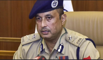 জুবিনৰ অনুৰাগী বুলি উদ্ভণ্ডালি কৰাসকলৰ বিৰুদ্ধে কঠোৰ হ’ব প্ৰশাসন, মুকলি হেল্পলাইন নম্বৰ, জনতালৈ কি অনুৰোধ আৰক্ষী আয়ুক্ত পাৰ্থ সাৰথি মহন্তৰ?