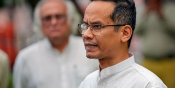 যোৰহাটবাসীৰ হৈ সাংসদ গৌৰৱ গগৈয়ে চৰকাৰৰ ওচৰত কৰিলে ৫টা দাবী,  কি কি দাবী আছে যোৰহাটবাসীৰ