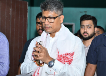 জুবিন দাৰ গান শুনি যৌৱন পাৰ কৰিছো, জুবিন দাৰ গান শুনিয়েই মানুহ হৈছো…জুবিন গাৰ্গক লৈ কি কৈছে মন্ত্ৰী পীয়ুষ হাজৰিকাই?