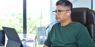 আপোনালোকে বেলেগক সমালোচনা কৰাতকৈ প্ৰথমে উমা চেত্ৰীক ক্ষমা খোজা উচিত বুলি নাভাবেনেঃ মন্ত্ৰী পীয়ুষ হাজৰিকা