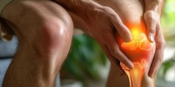 শৰীৰত ভিটামিন-খনিজৰ ঘাটি? ৫ লক্ষণক গুৰুত্ব নিদিলে মাৰাত্মক ৰোগে শৰীৰত বাঁহ বান্ধিব পাৰে