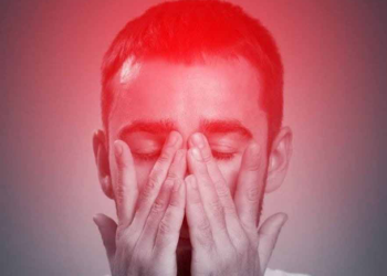 নিশা টোপনি গলেই নাক বন্ধ, অনবৰতে মূৰৰ বিষ, শীতত কিয় ভয়াৱহ হৈ উঠে ছাইনাচ? উপশমৰ উপায় কি?