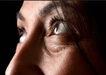 নিঃশব্দে কিডনিত ৰোগে বাঁহ বন্ধাৰ বিপদ সংকেত দিয়ে চকুৱে! কি কি লক্ষণ অৱহেলা কৰিলে বাঢ়িব মৃত্যুৰ শংকা?