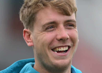 আই পি এলৰ ইতিহাসত সকলোতকৈ দামী বিদেশী ক্ৰিকেটাৰ কেমৰণ গ্ৰীণ! ২৫ কোটি ২০ লাখত KKRয়ে ক্ৰয় কৰিলে কেমৰণক