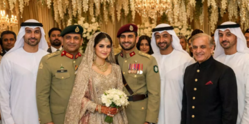 ভাতৃৰ সৈতেই বিবাহ আছিম মুনিৰৰ কন্যাৰ! পাক সেনাৰ সদৰ দপ্তৰত গোপনে আয়োজন বিবাহৰ অনুষ্ঠানৰ
