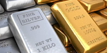 নৱবৰ্ষত ৰূপৰ দামত পতন, বহু পৰিমাণে কমিল সোণৰো দাম, জানি থওক আজিৰ ৰেট