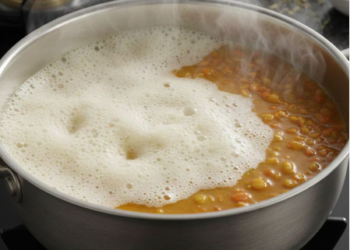 দাইলৰ ফেন বিষাক্ত নেকি? বদহজমৰ কাৰণ এয়াই নেকি? কিয় বদহজমৰ সমস্যা হয়?