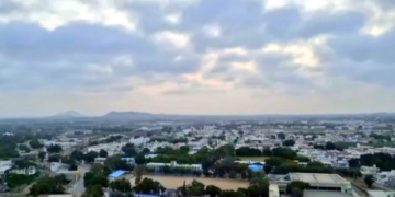 প্ৰায় প্ৰতিগৰাকী গাওঁবাসীৰ একাউণ্টে একাউণ্টে আছে কমেও ৭০০০ কোটিৰো অধিক ধন! এছিয়াৰ সকলোতকৈ ধনী গাওঁ, ভাৰতত থকা এছিয়াৰ ধনী গাঁৱৰ অৰ্থৰ উৎস কি?