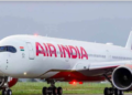 মাজ-আকাশত জু**ই! ১৯০গৰাকী যাত্ৰীসহিতে ছিংগাপুৰগামী এয়াৰ ইণ্ডিয়াৰ বিমান উভতিল দিল্লীলৈ