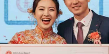 প্ৰেমৰ বীমা কৰিছিল প্ৰেমিকে, প্ৰেম এতিয়া বিবাহলৈ ৰূপান্তৰিত হ’ল, এক দশকৰ পাছত বীমাৰ পৰা কিমান লাখ টকা উপাৰ্জন কৰিলে নববিবাহিতাই?