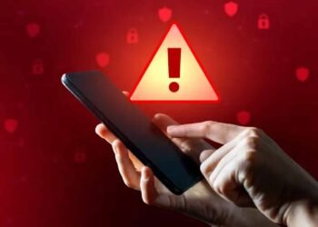 হেকাৰৰ কবলৰ পৰা ফোন কেনেকৈ সুৰক্ষিত ৰাখিব? ছেটিংচত কি কি সালসলনি কৰা জৰুৰী?