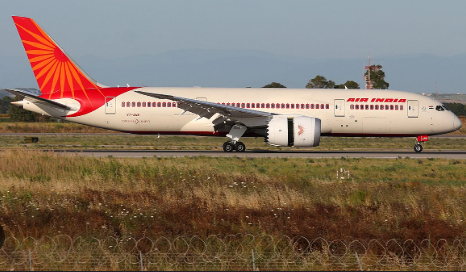 এয়াৰ ইণ্ডিয়াৰ বাবে যাত্ৰীৰ সুৰক্ষা প্ৰথম অগ্ৰাধিকাৰ নহয় নেকি? লণ্ডনৰ পৰা উৰি অহা বোয়িং ৭৮৭ৰ ফুয়েল কন্ট্ৰোল ছুইচত বিসংগতি