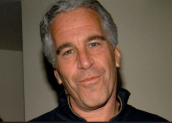 টেষ্টোষ্টেৰণ কম আছিল, একাধিক যৌনৰোগত আক্ৰান্ত হৈছিল! এপষ্টিনৰ মেডিকেল ৰিপৰ্টত আৰু কি কি ভয়ংকৰ তথ্য?