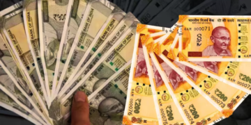 আপোনাৰ উপাৰ্জন মাহত ১লাখ টকা? প্ৰতিমাহে আপুনি কিমান টকা বিনিয়োগ কৰা উচিত?